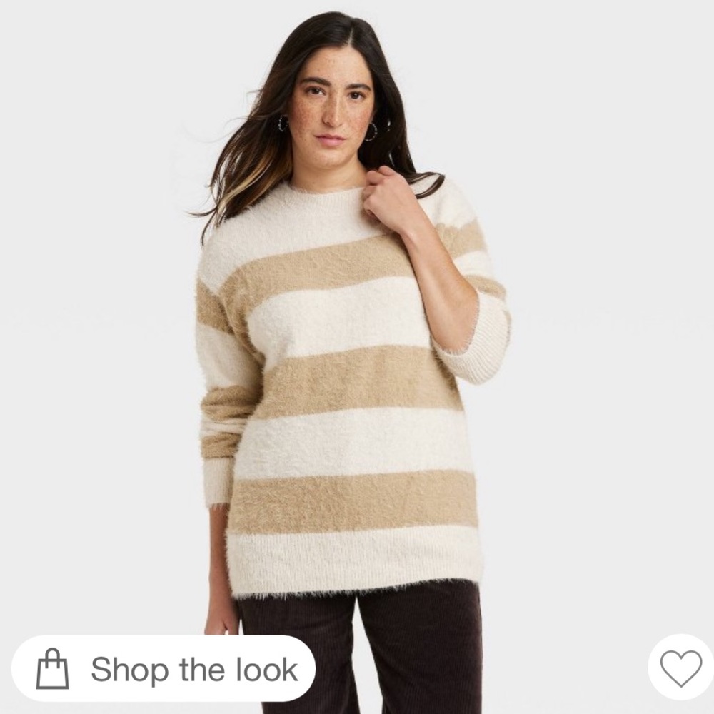 Fuzzy Tunic Pullover Sweater from Universal Thread size M